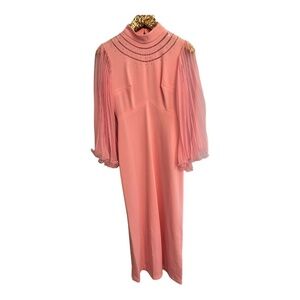 1960s Bubblegum Pink Chiffon High Neck Vintage Gown/Dress‎ Size 10